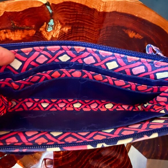 Vera Bradley Wristlet - Picture 3 of 4